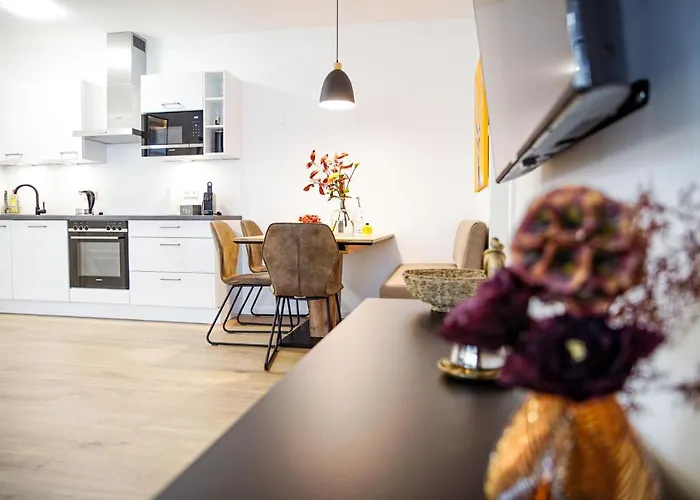 Gebirgsresort - 2 0 2 *